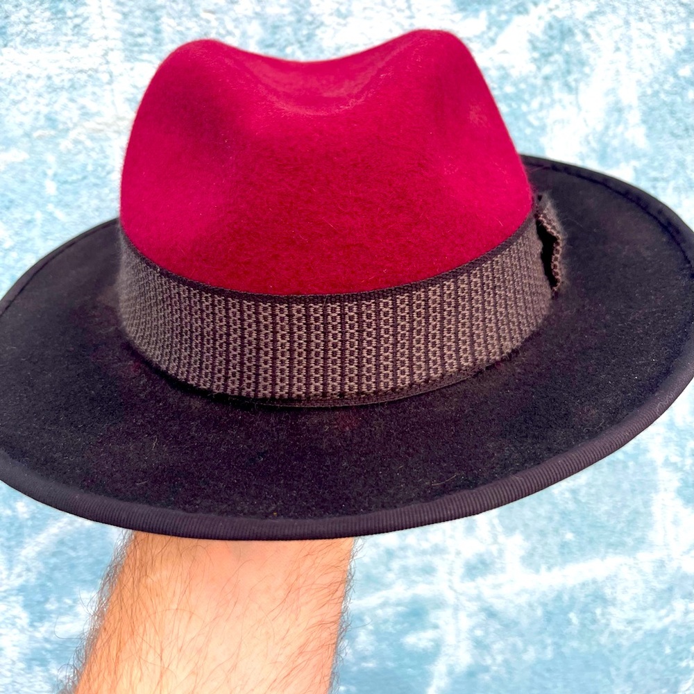 NWOT Men’s handmade hat from Canadian Milliner, SOVA.  Never been worn.